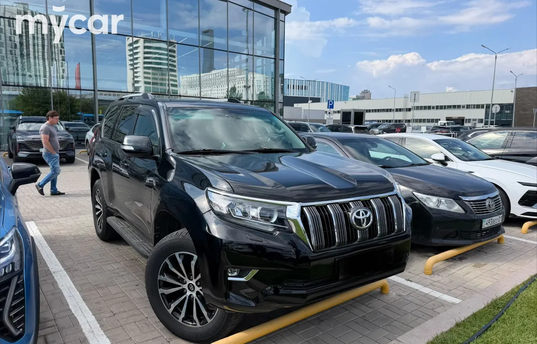 Toyota Land Cruiser Prado 2011