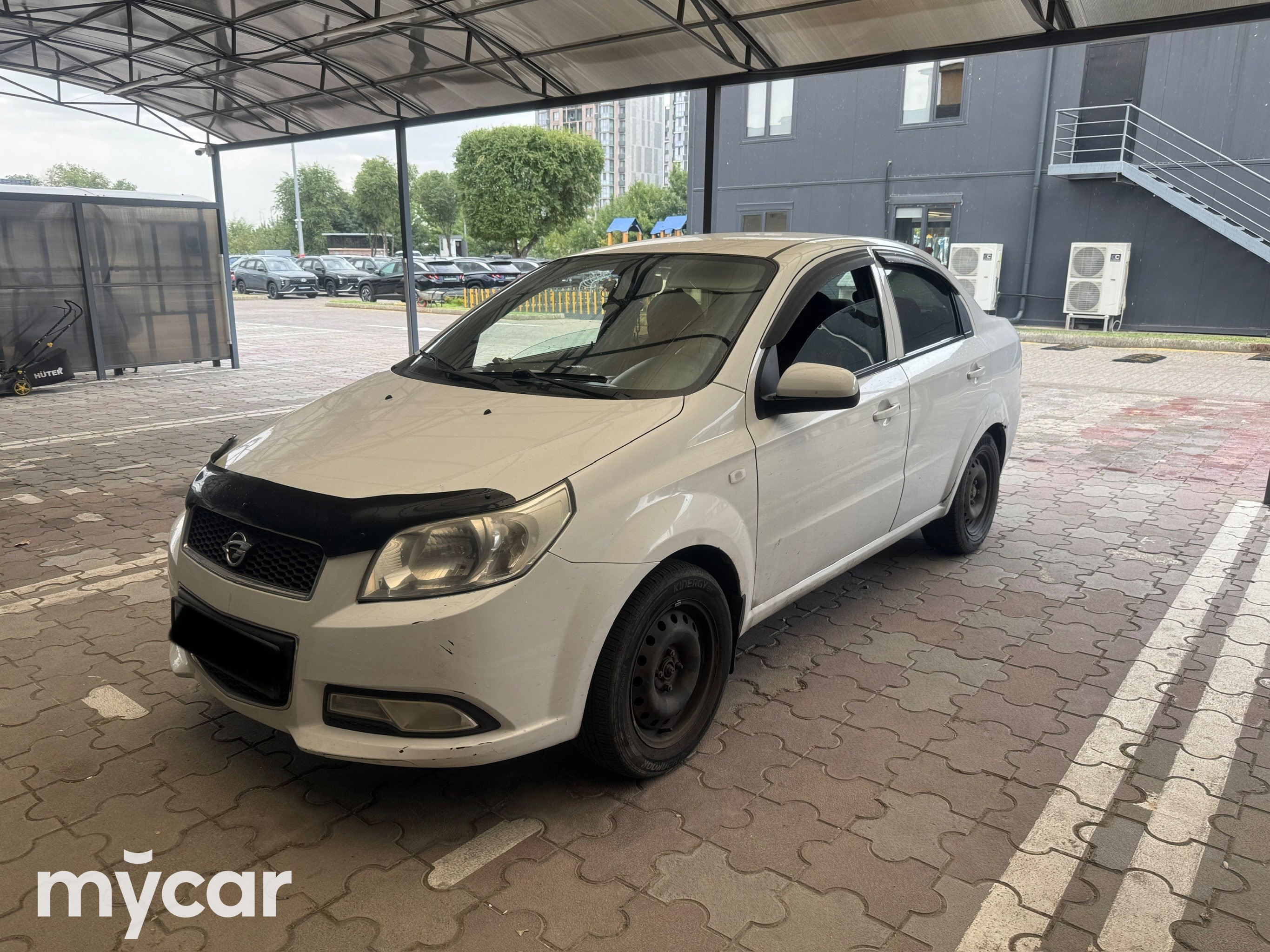 Ravon Nexia R3 2016