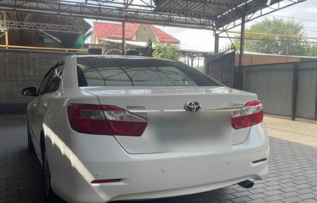 Toyota Camry 2013