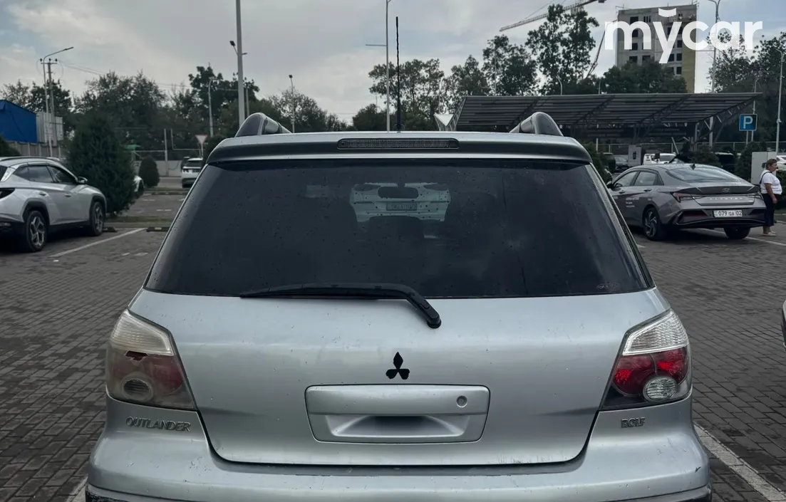 Mitsubishi Outlander 2005