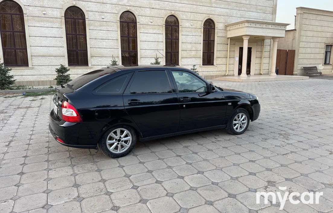 LADA Priora 2014