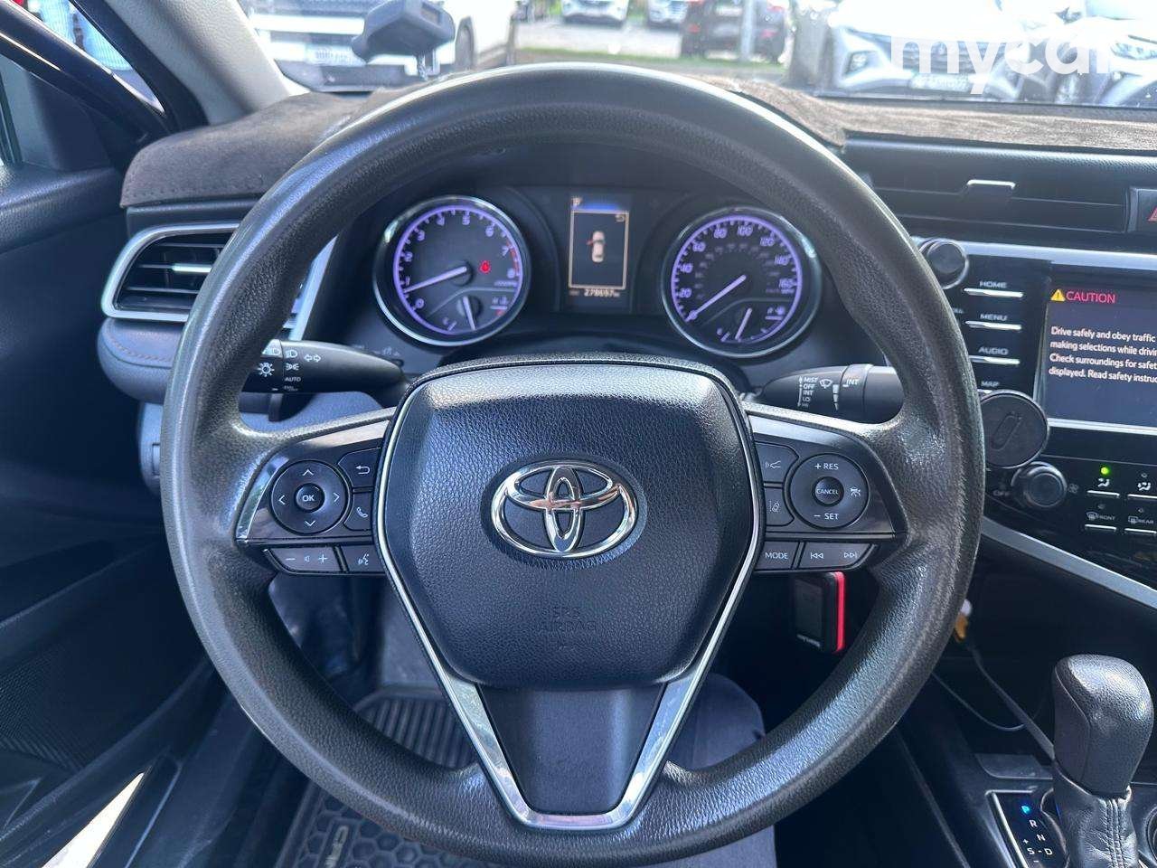 Toyota Camry 2018