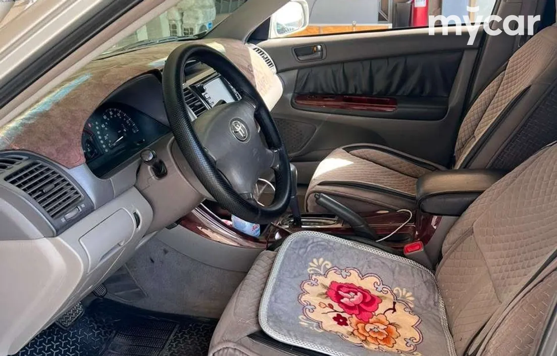 Toyota Camry 2004