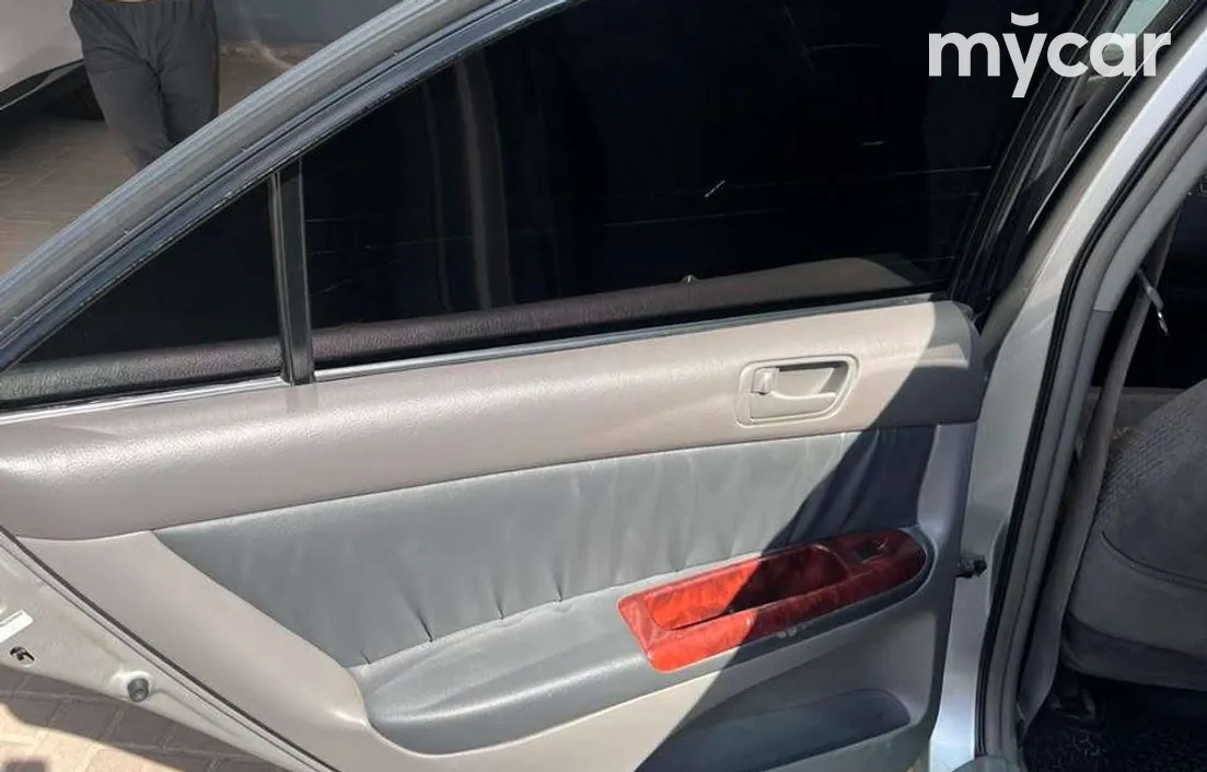 Toyota Camry 2004
