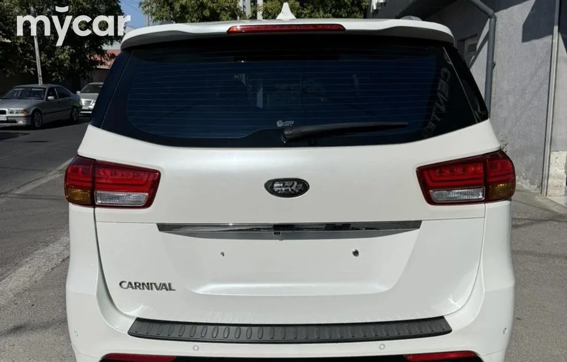 Kia Carnival 2014