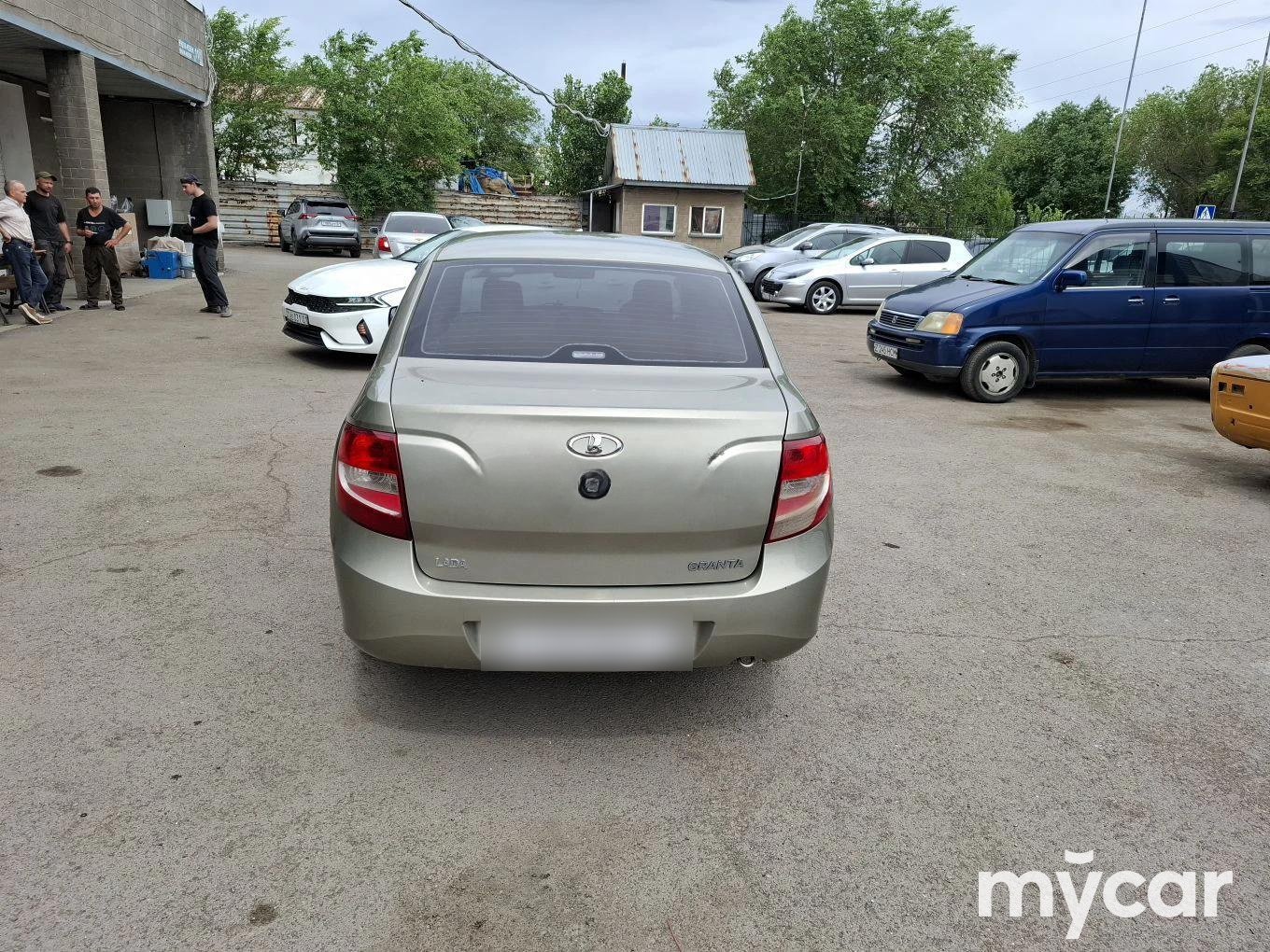 LADA Granta 2012