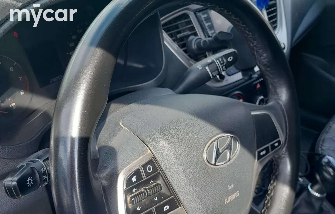 Hyundai Accent 2021