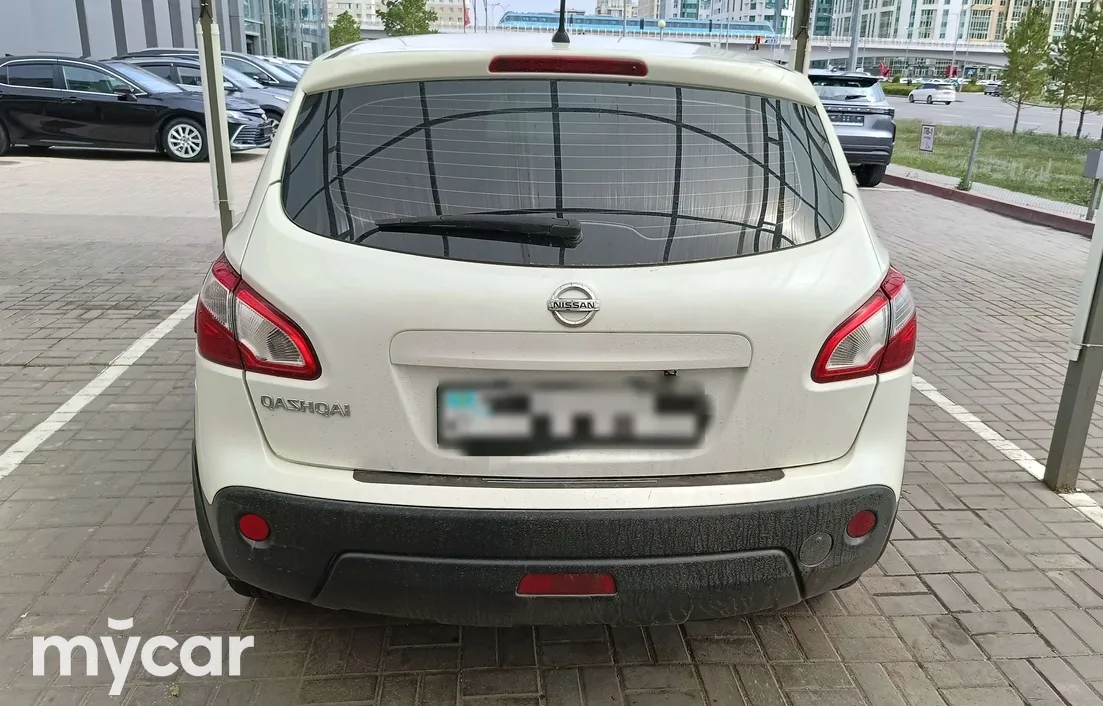 Nissan Qashqai 2013