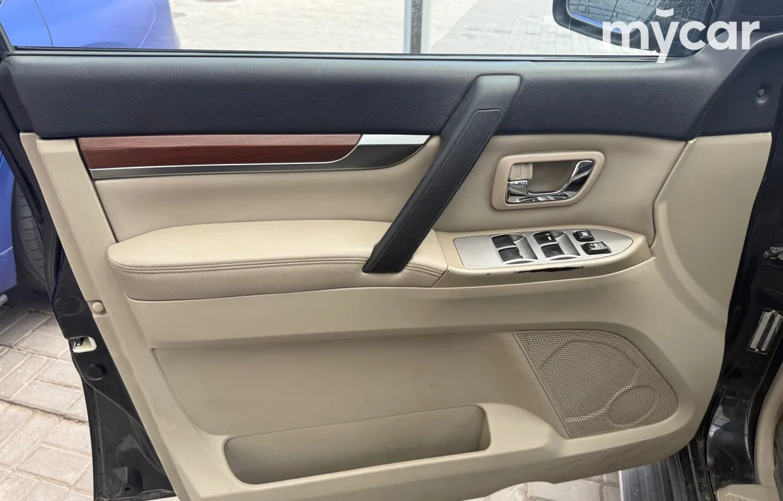 Mitsubishi Pajero 2007
