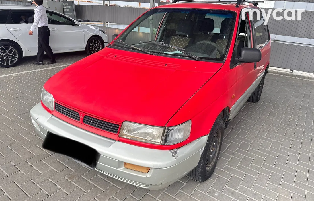 Mitsubishi Space Runner 1995