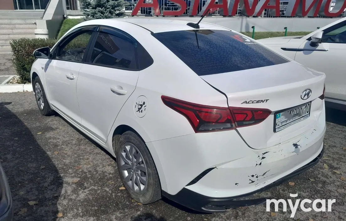 Hyundai Accent 2021
