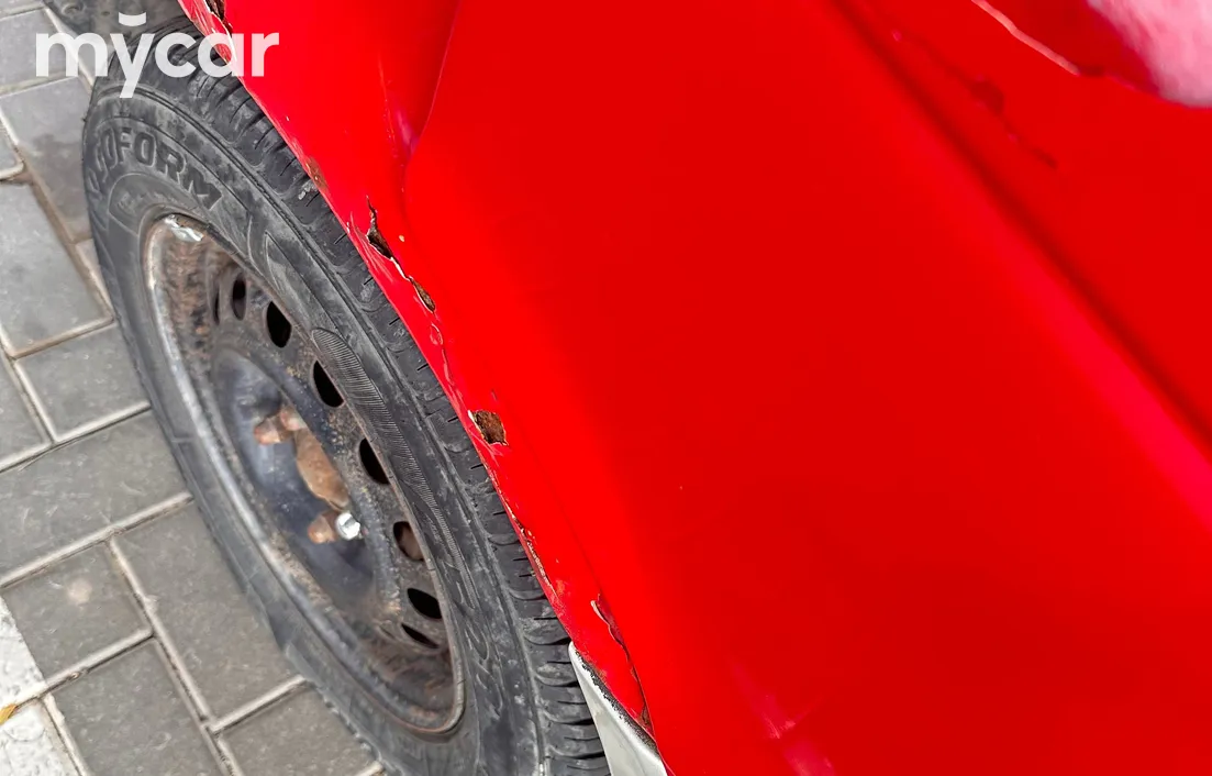 Mitsubishi Space Runner 1995