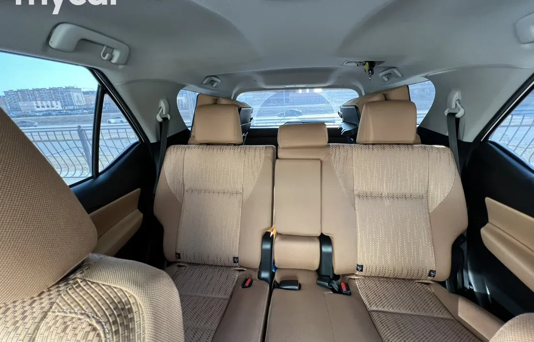 Toyota Fortuner 2022