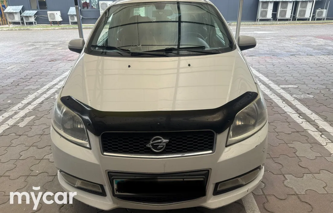 Ravon Nexia R3 2016