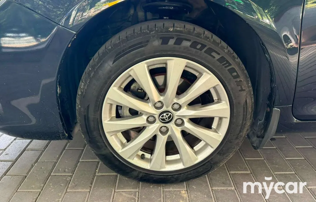 Toyota Camry 2015