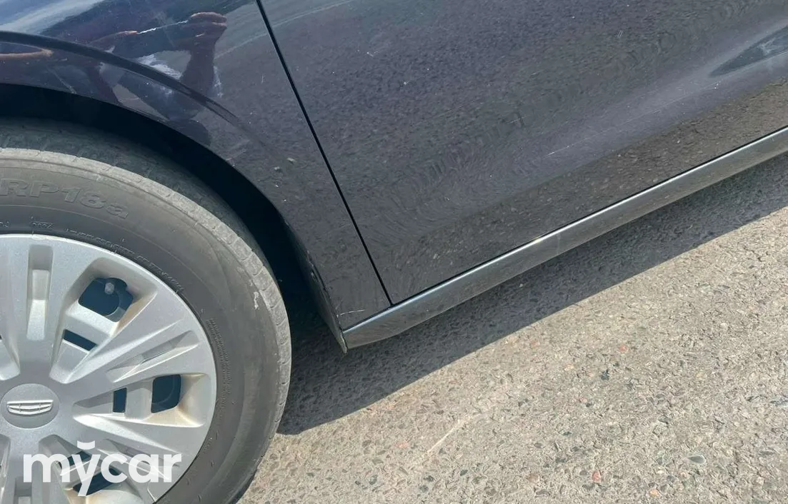 Geely Emgrand 2024