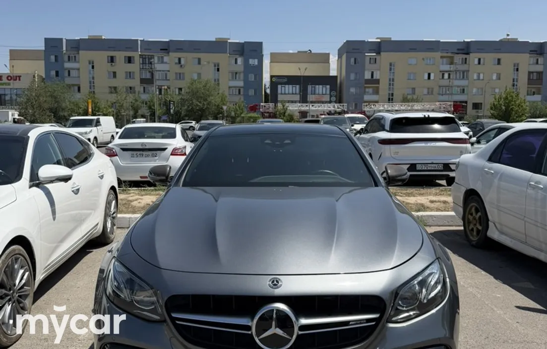 Mercedes-Benz E-Класс 2018