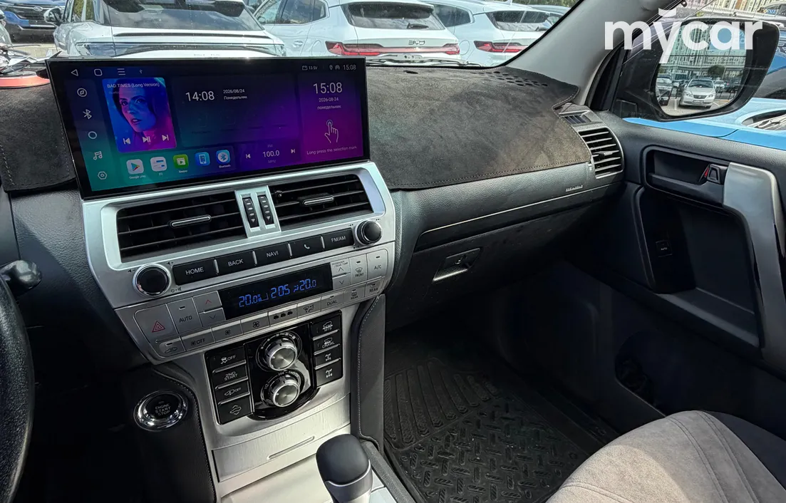 Toyota Land Cruiser Prado 2011