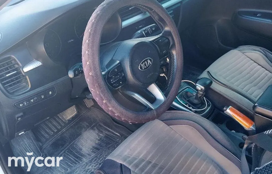 Kia Rio 2020