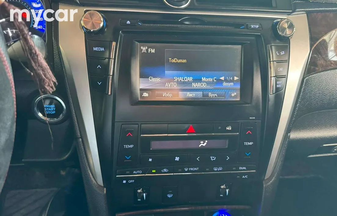 Toyota Camry 2015