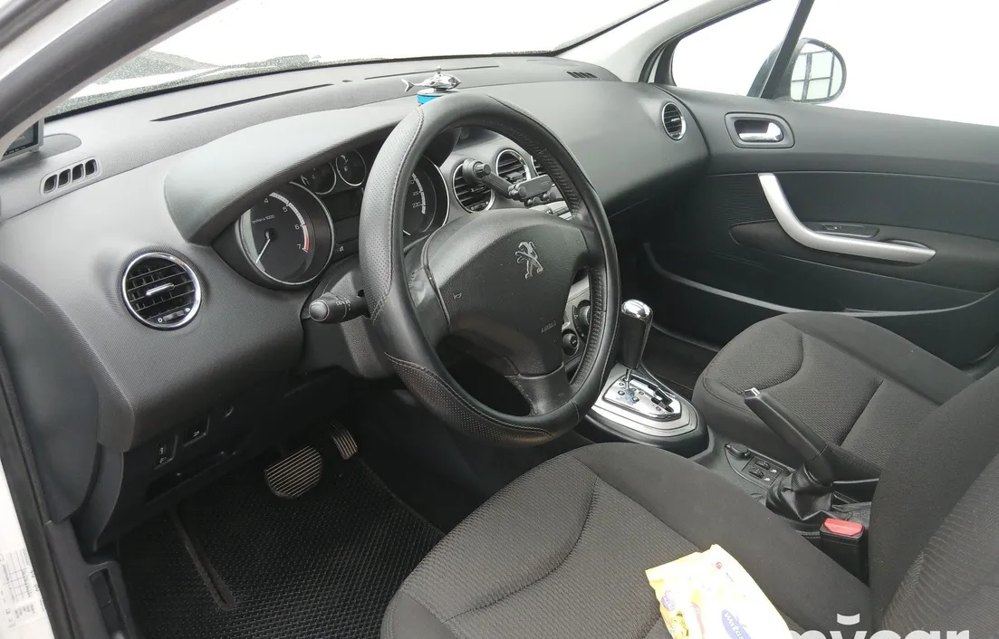 Peugeot 408 2012