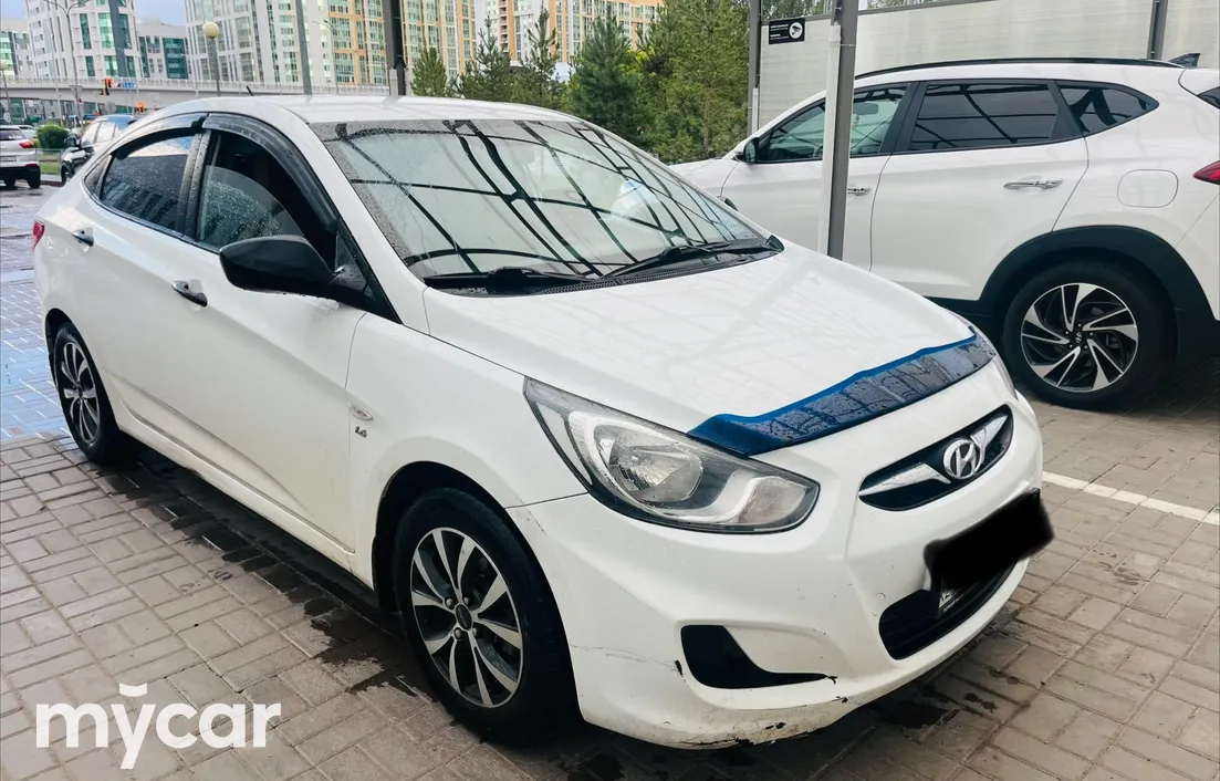 Hyundai Accent 2014