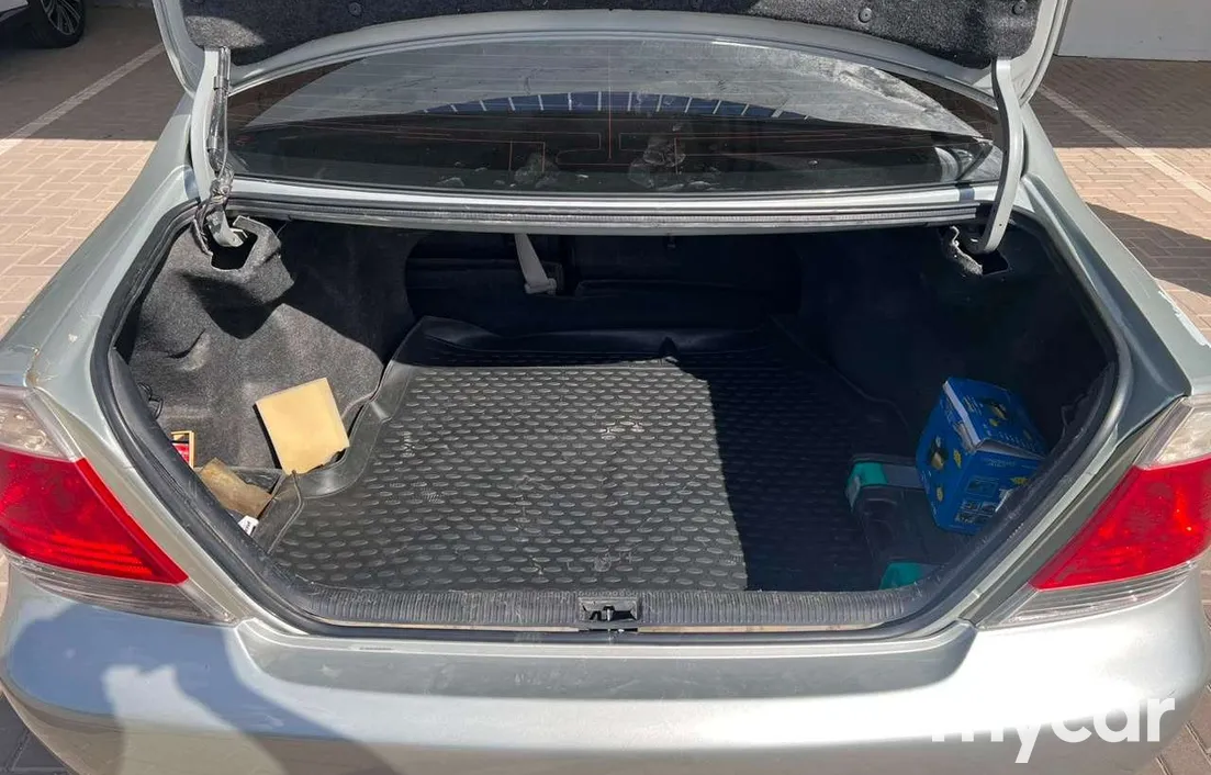 Toyota Camry 2004