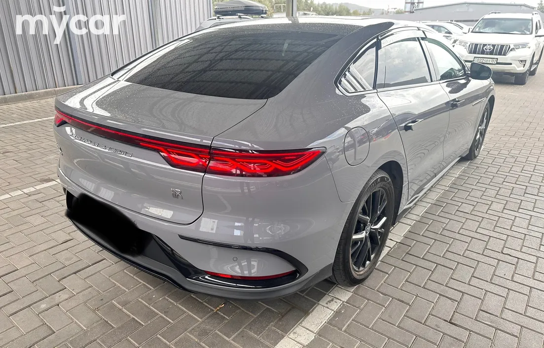 BYD Han 2025