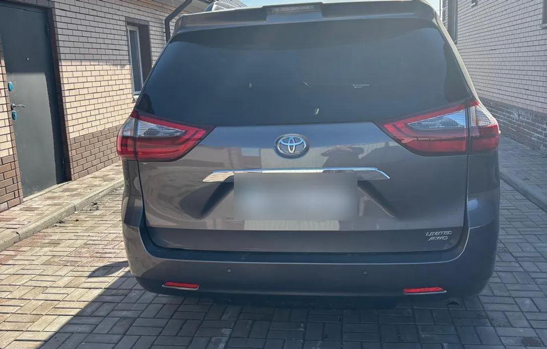 Toyota Sienna 2020