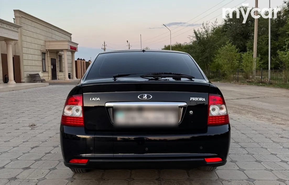 LADA Priora 2014