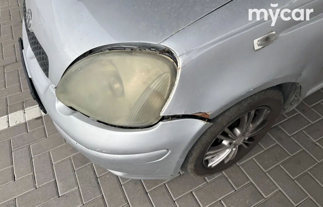 Toyota Yaris 2004