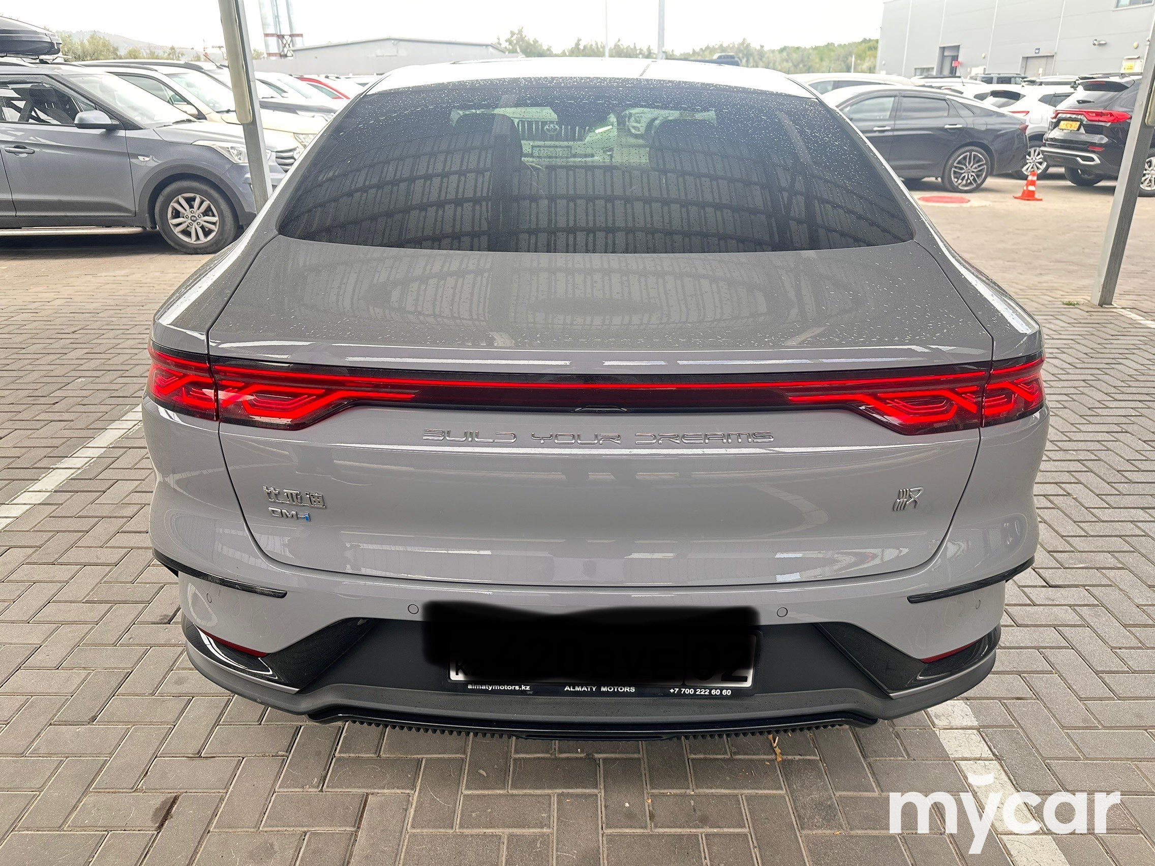 BYD Han 2025