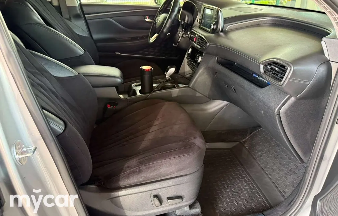 Hyundai Santa Fe 2020
