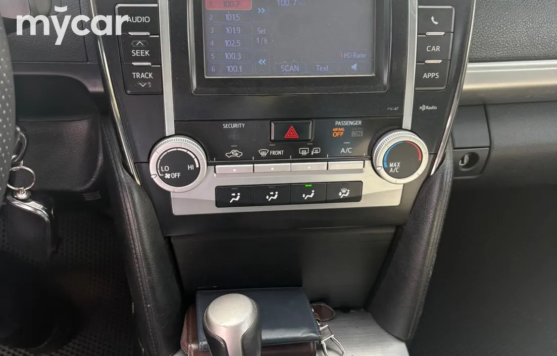 Toyota Camry 2012