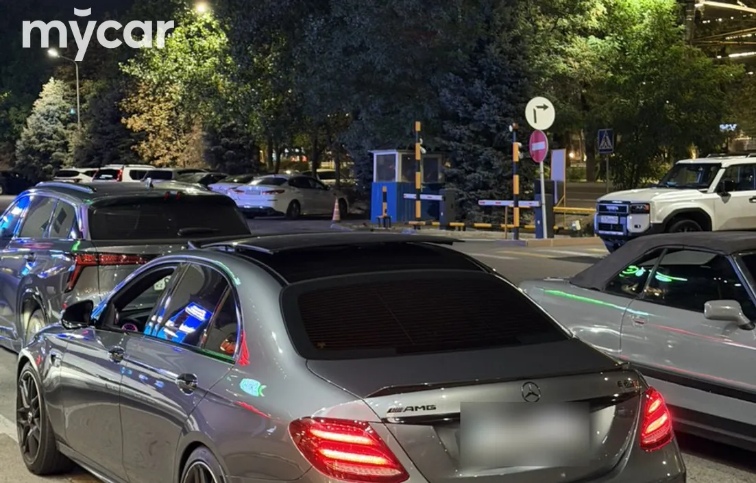 Mercedes-Benz E-Класс 2018