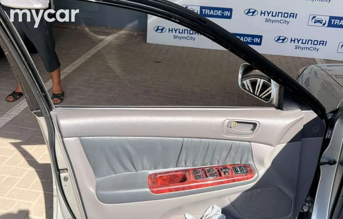 Toyota Camry 2004