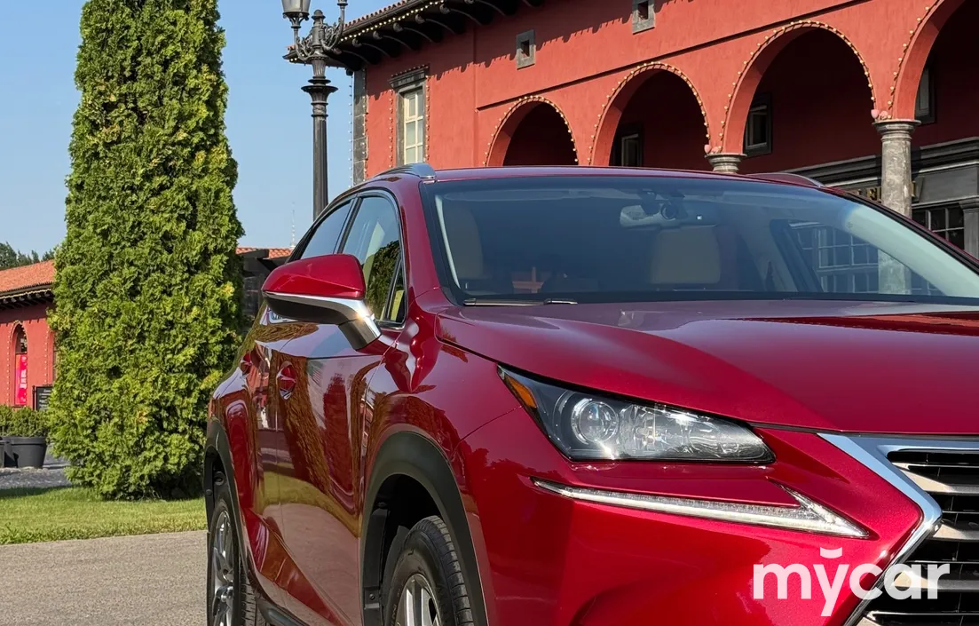 Lexus NX 2015