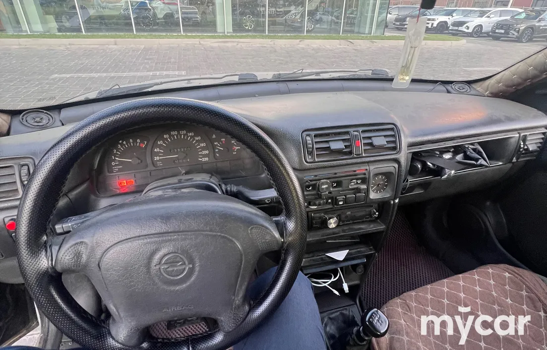 Opel Vectra 1993