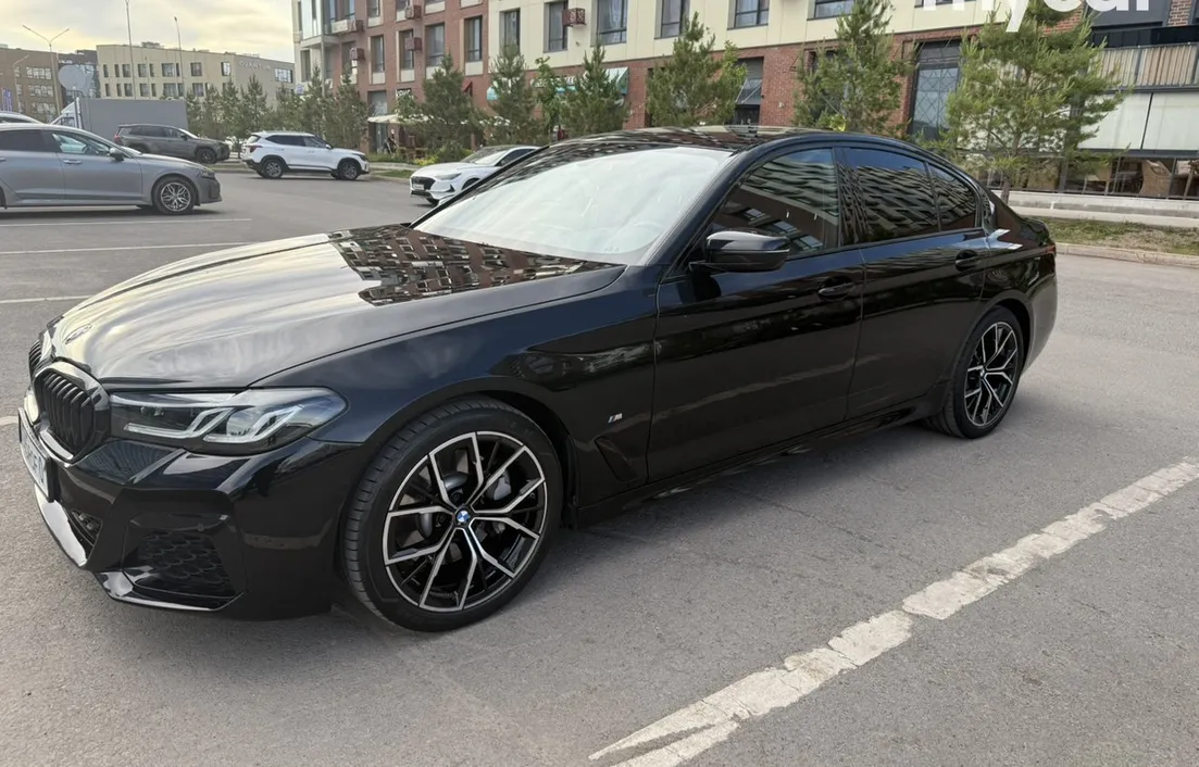 BMW 5 серия 2022