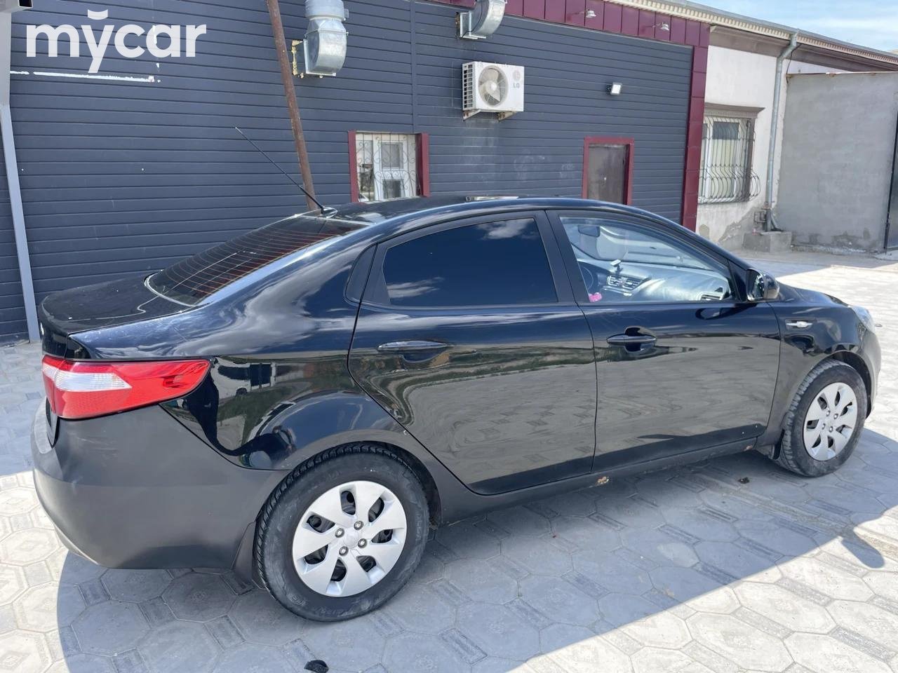 Kia Rio 2012
