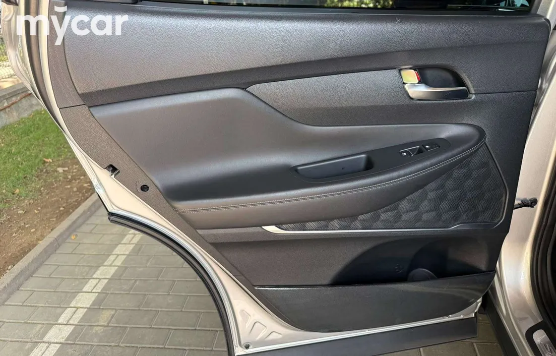 Hyundai Santa Fe 2020