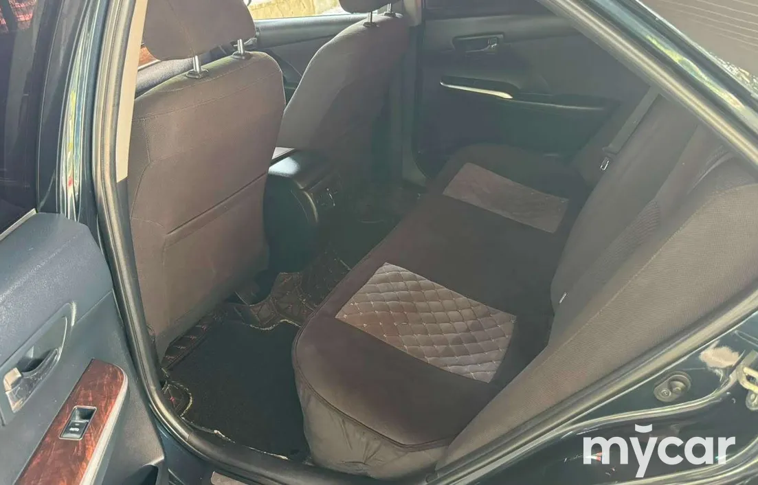 Toyota Camry 2015