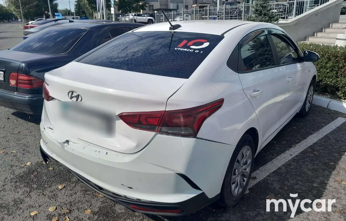 Hyundai Accent 2021