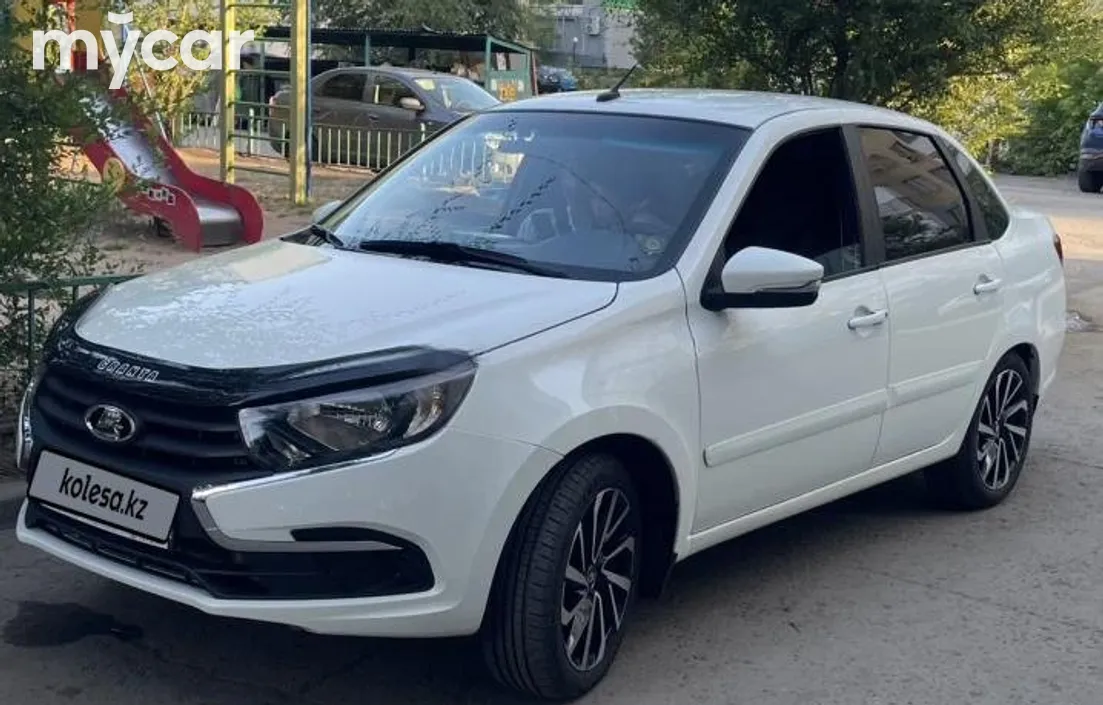 LADA Granta 2019