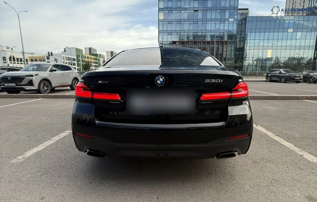 BMW 5 серия 2022