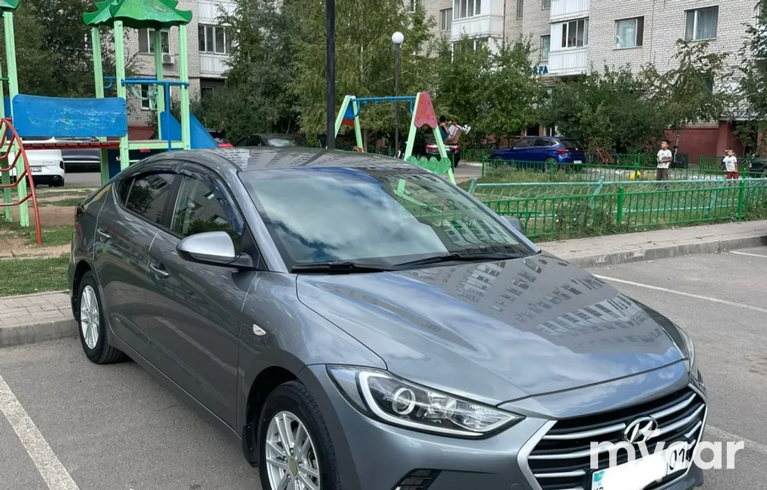 Hyundai Elantra 2018