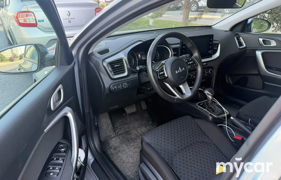 Kia Ceed 2025