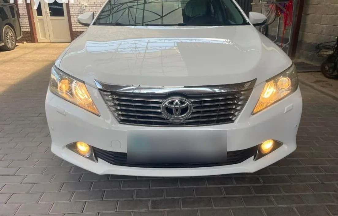 Toyota Camry 2013