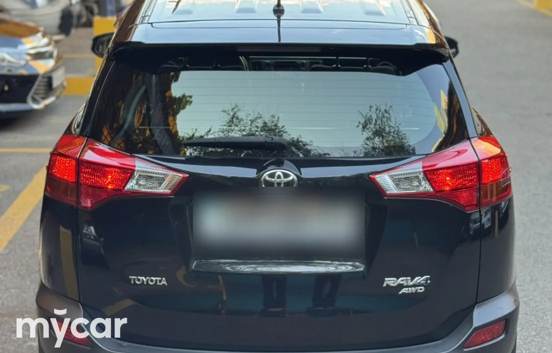 Toyota RAV4 2014