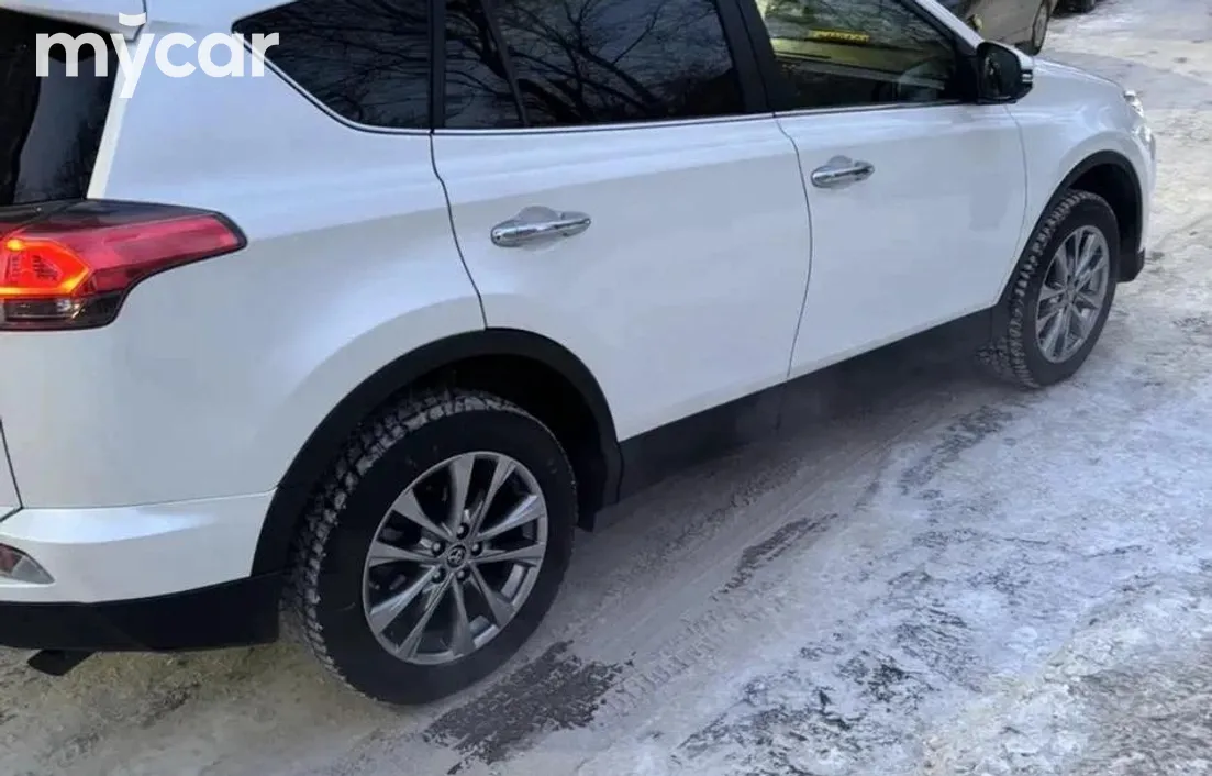 Toyota RAV4 2018